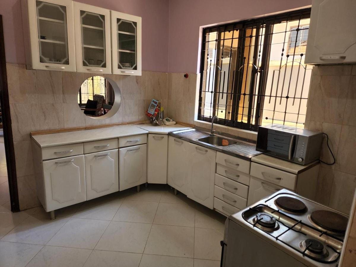 Abby'S Homestay Moshi Exterior photo